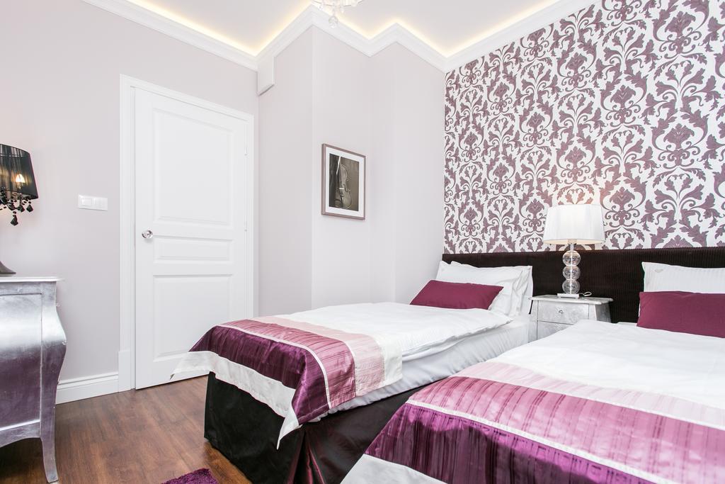 Executive 2-bedroom Apartment Krasków Exterior foto